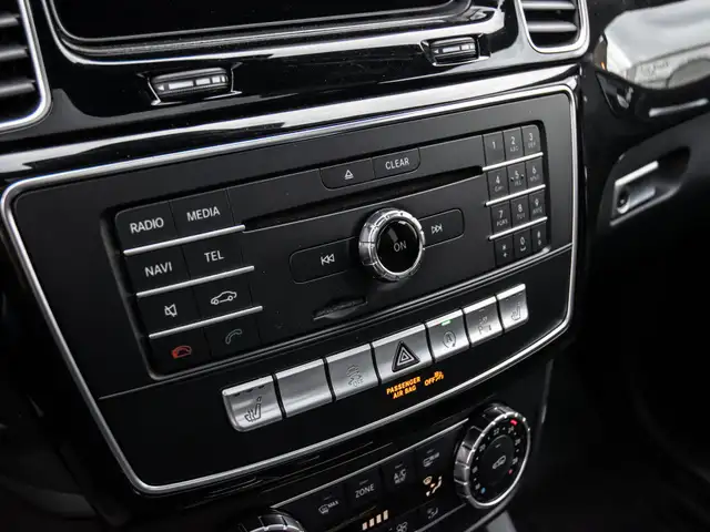 2019 Mercedes-Benz GLE-Class GLE 400 |AMG PKG|NAV|PANOROOF|HEATE in Cars & Trucks in City of Toronto - Image 29