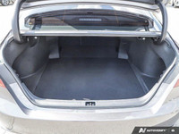 2.5L I4 DOHC 16V, Camry Hybrid SE Upgrade. 2022 Toyota Camry Hybrid 4D Sedan Gray eCVT FWD 2.5L I4 D... (image 6)