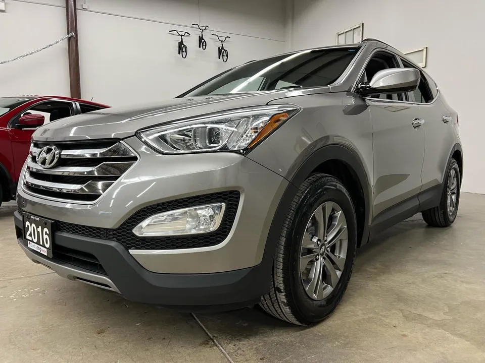 2016 Hyundai Santa Fe Sport FWD 4dr 2.4L