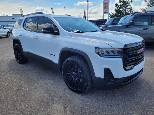 2022 GMC Acadia SLT | AWD | 20\" WHEELS in Cars & Trucks in Strathcona County - Image 3
