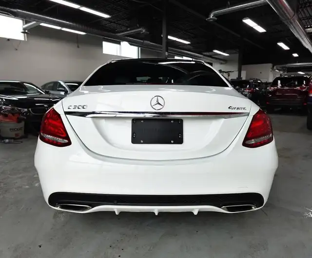 2016 Mercedes-Benz C-Class LOW KM,NO ACCIDENT,ONE OWNER,AWD,C 30 in Cars & Trucks in City of Toronto - Image 6