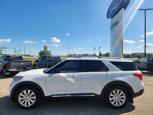 Ford Explorer Limited 2022 in Cars & Trucks in Saskatoon - Image 4