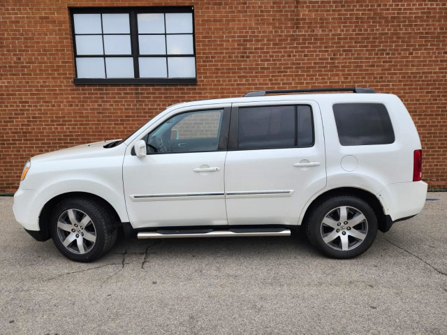 2013 Honda Pilot 4WD 4dr Touring in Cars & Trucks in Oakville / Halton Region - Image 3