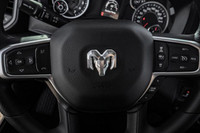 This Ram 1500 has a dependable Gas/Electric V-6 3.6 L/220 engine powering this Automatic transmissio... (image 8)