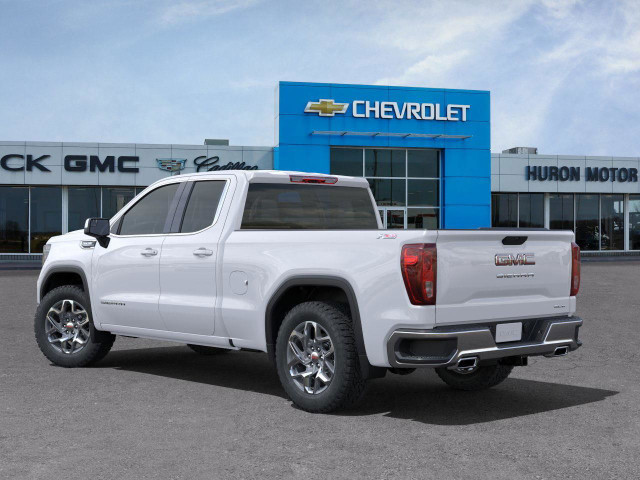 2025 GMC Sierra 1500 SLE 4X4 | 5.3L V8 | BENCH SEAT | DUAL EX... in Cars & Trucks in Grand Bend - Image 3