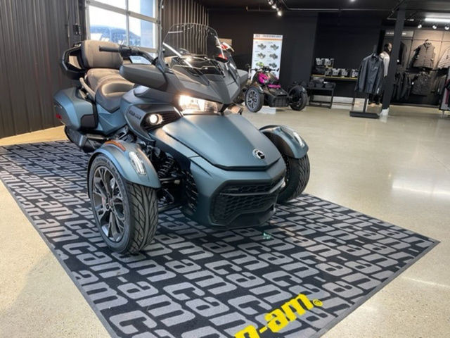 2023 Can-Am Spyder F3 Limited Special Series in Sport Touring in Winnipeg - Image 2