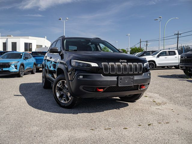 2019 Jeep Cherokee Trailhawk 4x4 in Cars & Trucks in Kelowna - Image 2