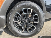 This Hyundai Santa Cruz has a powerful Intercooled Turbo Regular Unleaded I-4 2.5 L/152 engine power... (image 9)