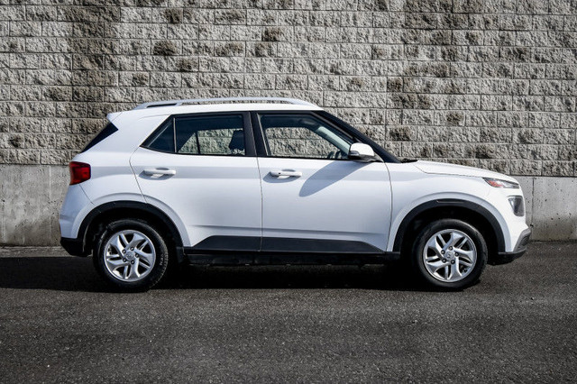 2021 Hyundai Venue Preferred IVT • HEATED SEATS/STEERING • LANE  in Cars & Trucks in Cornwall - Image 2