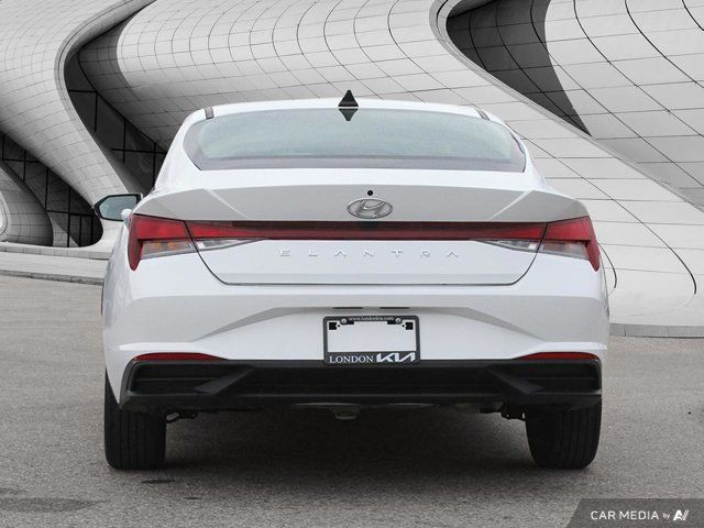 2023 Hyundai Elantra Preferred in Cars & Trucks in London - Image 4