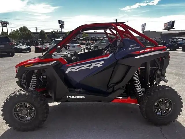2022 POLARIS RZR PRO XP (FINANCING AVAILABLE) in ATVs in Strathcona County - Image 4