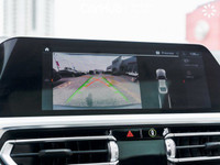 Only 14,385 Kilometers! Experience the uncompromising driving experience of this BMW 4 Series. It bo... (image 6)