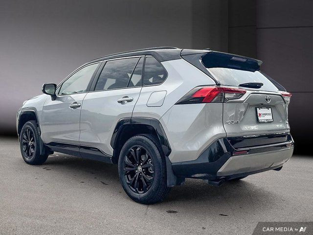 2024 Toyota RAV4 XSE Hybrid | AWD | CarPlay | Blind Spot w in Cars & Trucks in Cambridge - Image 3