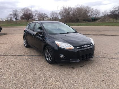 2014 Ford Focus WINTER TIRES & RIMS, LEATHER, ROOF, LOW KM'S! #2 in Cars & Trucks in Medicine Hat - Image 2