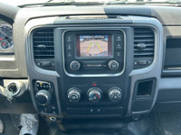 2022 Ram 1500 Classic Tradesman Diamond Black Crystal Pearlcoat Pentastar 3.6L V6 VVT 8-Speed Automa... (image 8)
