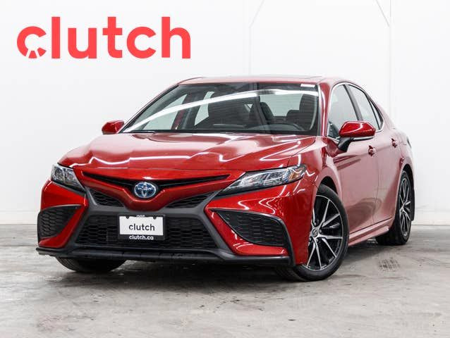 2023 Toyota Camry Hybrid SE w/ Apple CarPlay & Android Auto, Pow in Cars & Trucks in Ottawa