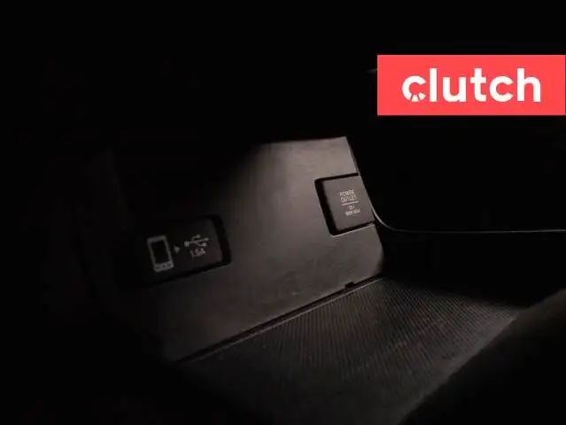 2017 Honda Civic LX w/ Apple CarPlay & Android Auto, Front Heate in Cars & Trucks in Ottawa - Image 34