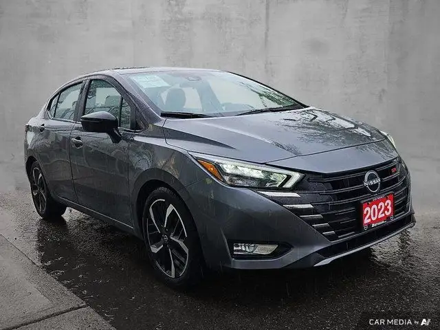 2023 Nissan Versa SR | Apple Car Play | Heated Seats | Wireless dans Autos et camions dans Ottawa - Image 9