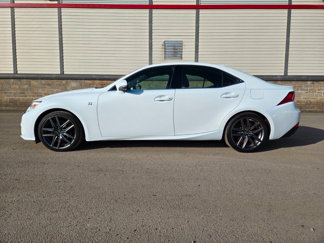 IS 350 F SPORT / AWD / 306HP in Cars & Trucks in West Island - Image 4