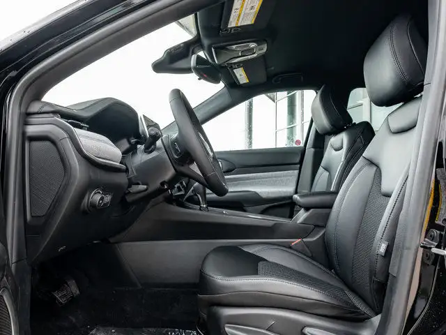 2025 Jeep Compass North in Cars & Trucks in Barrie - Image 18