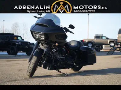 The 2019 Harley-Davidson Road Glide is a high-performance touring bike built for power, comfort, and...