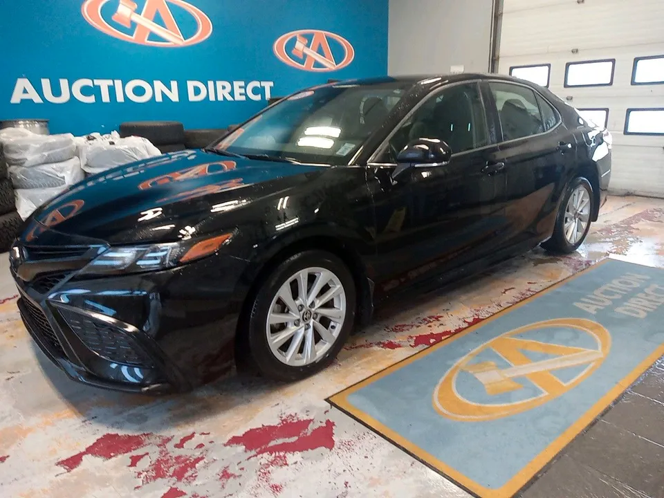 2021 Toyota Camry SE BACKUP CAMERA! ALLOYS! FINANCE NOW!