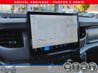 Le Ford Expedition XLT 2022 offre un habitacle spacieux et confortable pouvant accueillir jusqu'à 7... (image 9)