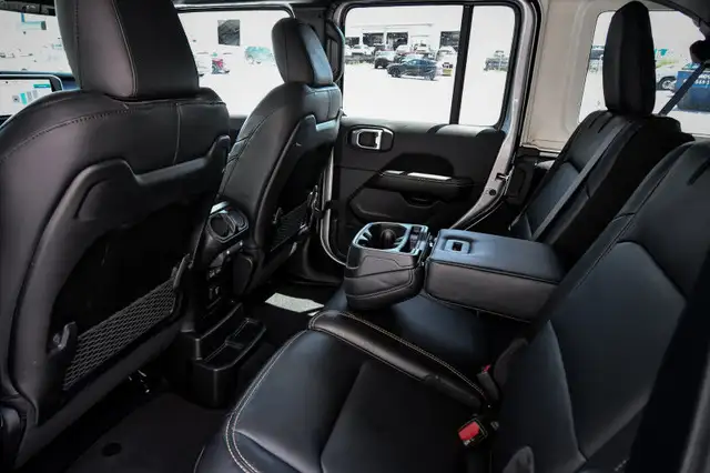 2024 Jeep Wrangler Sahara • REMOTE START • HEATED SEATS/STEERING in Cars & Trucks in Ottawa - Image 27