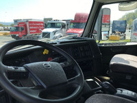 2020 VOLVO VNL64760;Heavy Duty Trucks - Conventional Truck w/ Sleeper Penske Location 632 BELGRAVE W... (image 9)