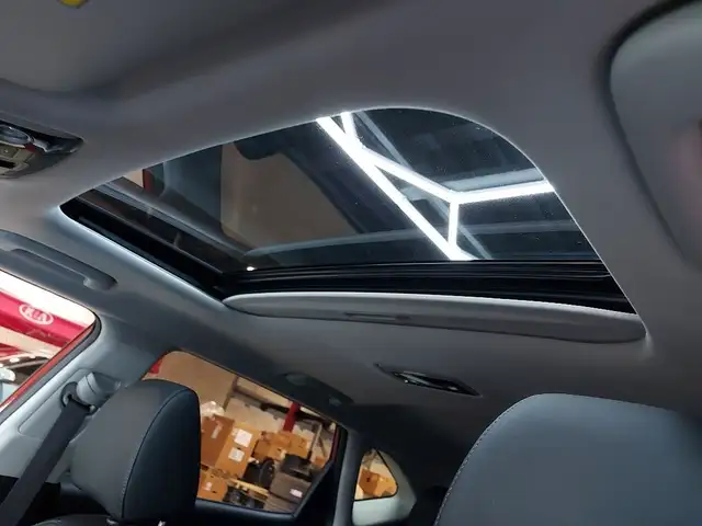 2023 Kia Seltos CERTIFIÉ 1 PROPRIÉTAIRE BAS KILOMÉTRAGE in Cars & Trucks in Laval / North Shore - Image 20