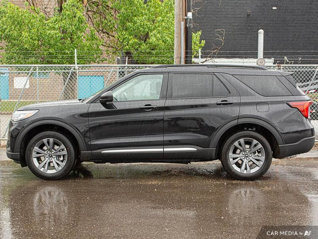 2025 Ford Explorer Active in Cars & Trucks in Edmonton - Image 3