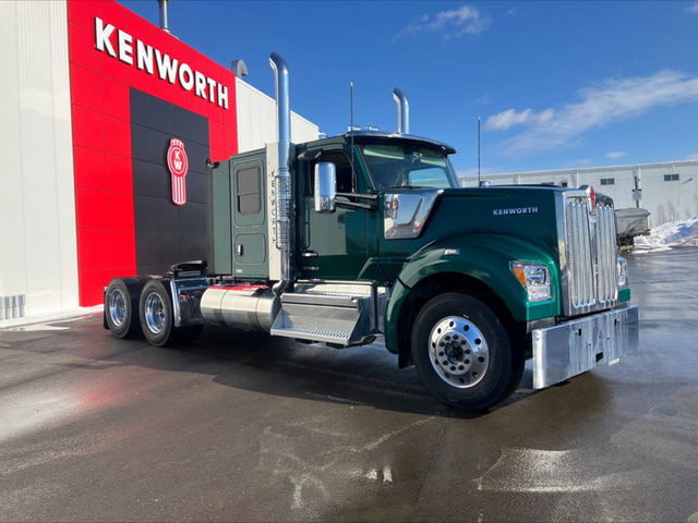 2026 Kenworth W990 in Heavy Trucks in Moncton - Image 2