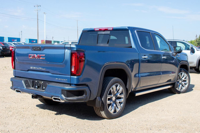 2025 GMC Sierra 1500 Denali Crew 4WD in Cars & Trucks in Edmonton - Image 4
