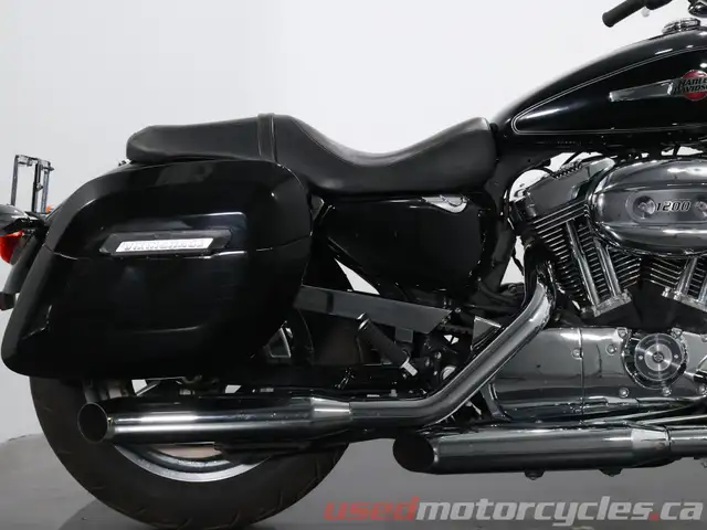 2011 Harley-Davidson® XLH1200C Sportster in Street, Cruisers & Choppers in Kelowna - Image 11