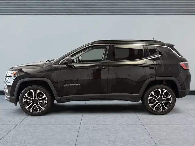 2022 Jeep Compass Limited 4x4 Panoramic Roof Leather Alpine Audio Low KI62936595024641124