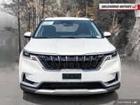 Engine: Gas V-6 3.5L L/100Km City: 12.1 L/100Km Hwy: 9.0 Safety Equipment ABS And Driveline Traction... (image 7)