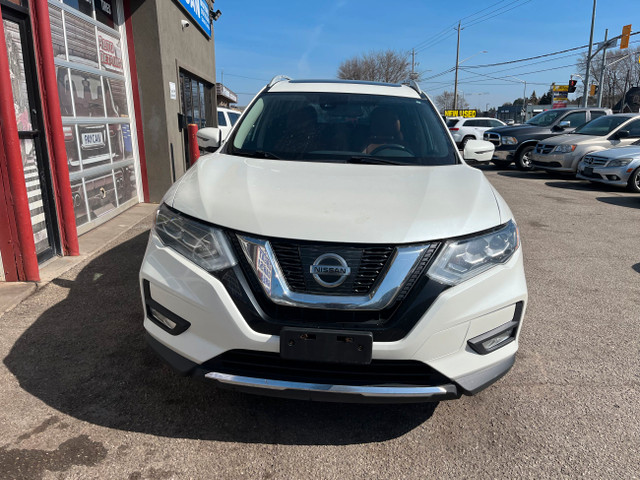 2017 Nissan Rogue SL in Cars & Trucks in Kitchener / Waterloo - Image 2