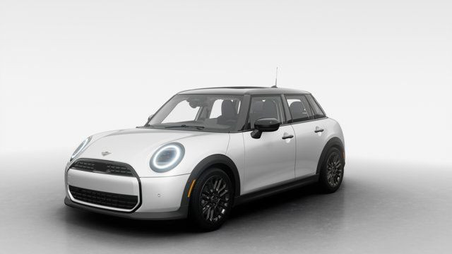2026 MINI 5 Door Cooper C dans Autos et camions  à Laval/Rive Nord