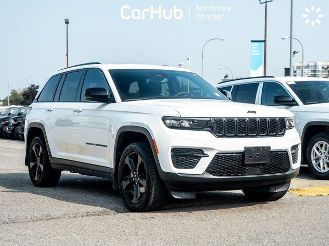 2023 Jeep Grand Cherokee Altitude 4x4 Trailer Tow Prep Group in Cars & Trucks in City of Toronto - Image 4