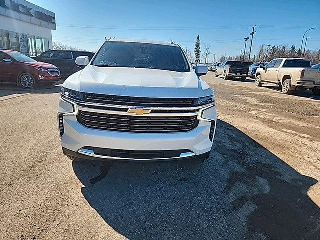 2021 Chevrolet Suburban LT in Cars & Trucks in Saskatoon - Image 3