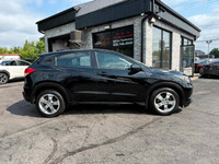 2018 HONDA HR-V LX AWD EN EXCELLENTE CONDITION MECANIQUE ET ESTHETIQUE!!!! NOIR/NOIR CAMERA DE RECUL... (image 4)