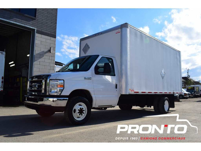 2018 Ford E-Series Cutaway E-450 ** Cube 16 pieds ** Superbe Con in Cars & Trucks in Laval / North Shore
