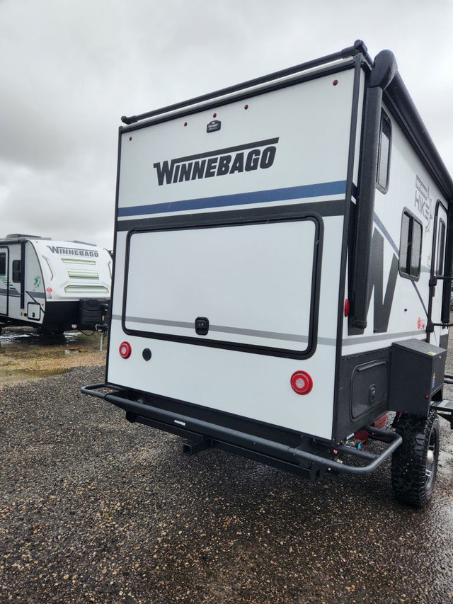 2023 WINNEBAGO Hike 100 H1316FB in Travel Trailers & Campers in London - Image 2