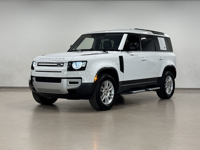 2022 Land Rover Defender 110 P300 S in Cars & Trucks in City of Montréal - Image 4