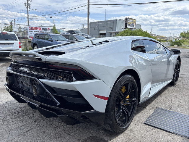 2020 Lamborghini Huracan EVO COUPE | RWD | 5.2L V10 | CARBON FIB in Cars & Trucks in Calgary - Image 4
