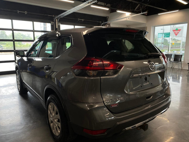 Nissan Rogue AWD 2018 in Cars & Trucks in City of Montréal - Image 4