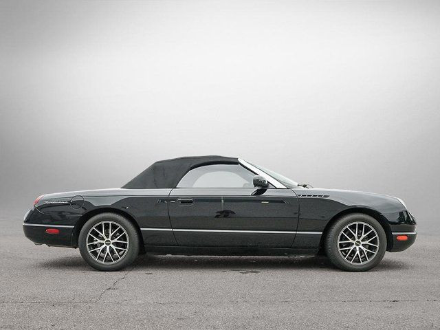 2002 Ford Thunderbird BASE in Cars & Trucks in Windsor Region - Image 4