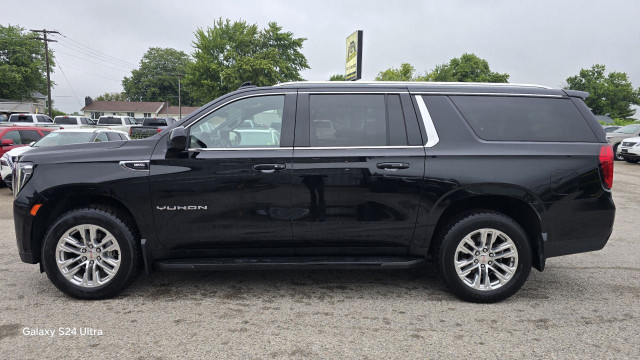 2022 GMC Yukon XL SLE in Cars & Trucks in London - Image 2