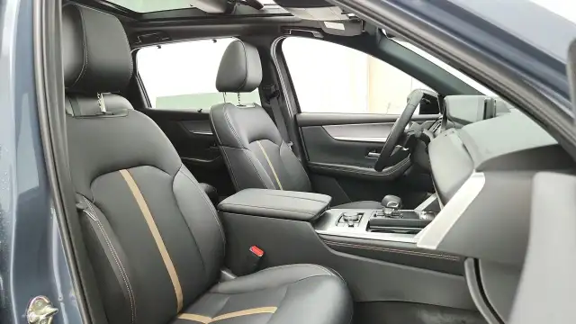 2025 Mazda CX-70 MHEV in Cars & Trucks in Lethbridge - Image 35