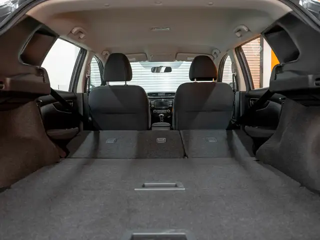 2019 Nissan Qashqai S *CARPLAY* SIÈGES CHAUFF ALERTES BLUETOOTH  in Cars & Trucks in Laurentides - Image 28